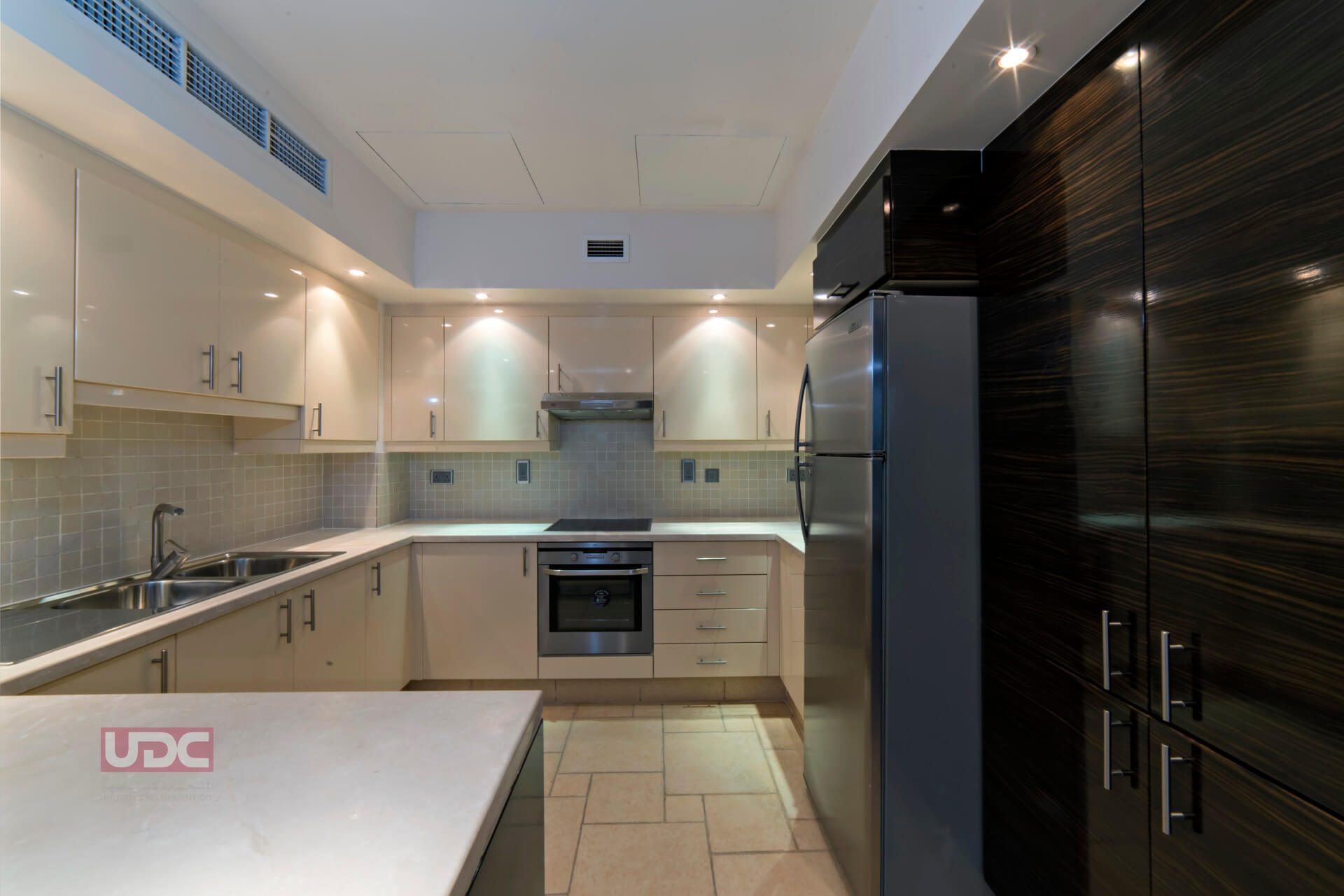 Photo 6 of 3 Bedroom Apartments with Kempinski View