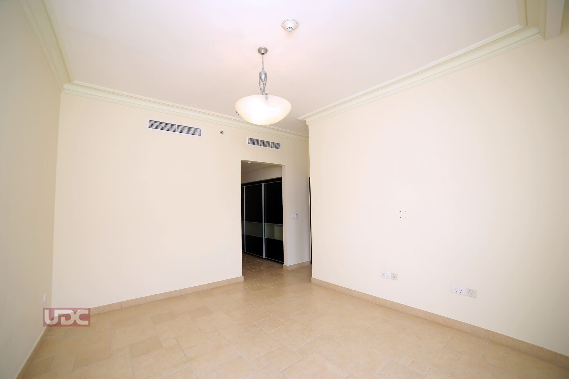 Photo 12 of 3 Bedroom Apartment  with Beautiful Highway View